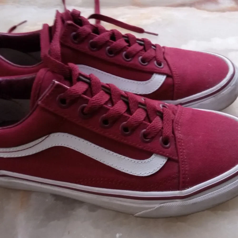 Vans Men's Burgundy and White Trainers